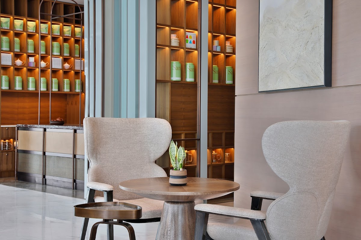 The Capital Lounge